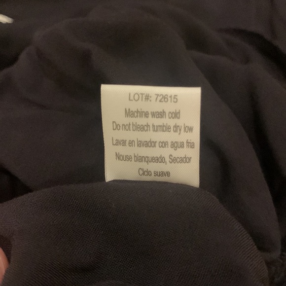 NWT Nine 1 Eight Long Sleeve Sheer Black Blouse, Size Medium - Picture 9 of 9